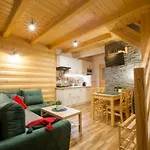 Dw Kinga & Na Granicznej Z Jacuzzi Tatil Evi Kacwin