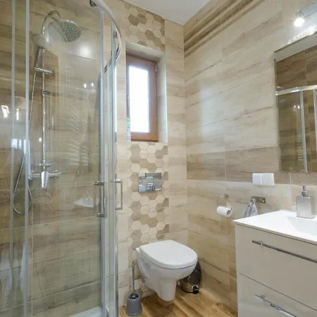 Dw Kinga & Na Granicznej Z Jacuzzi * Kacwin