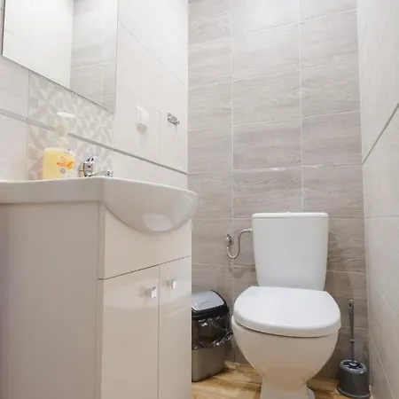 Dw Kinga & Na Granicznej Z Jacuzzi