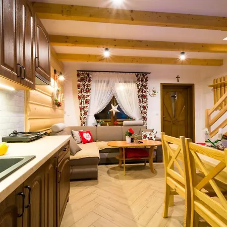 Dw Kinga & Na Granicznej Z Jacuzzi 別荘 Kacwin