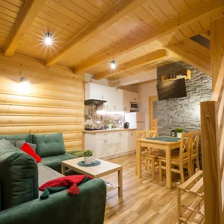 Dw Kinga & Na Granicznej Z Jacuzzi 別荘 Kacwin