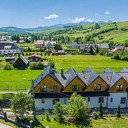 Dw Kinga & Na Granicznej Z Balia W Ogrodzie Сasa de vacaciones Kacwin
