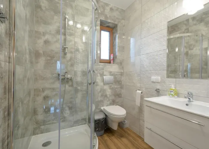 Dw Kinga & Na Granicznej Z Jacuzzi Casa vacanze